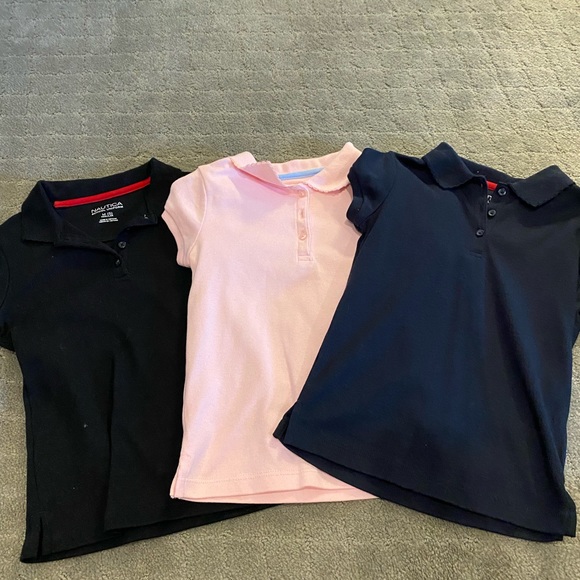 Lot of school uniform shirts - Picture 1 of 2